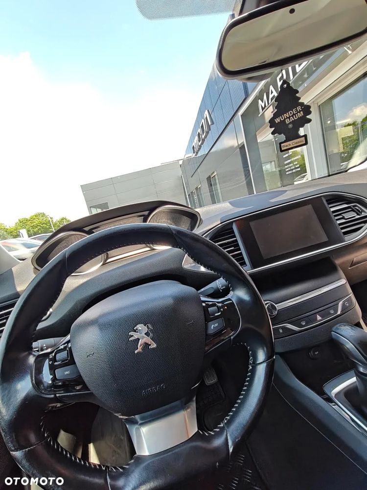 Peugeot 308 - 6