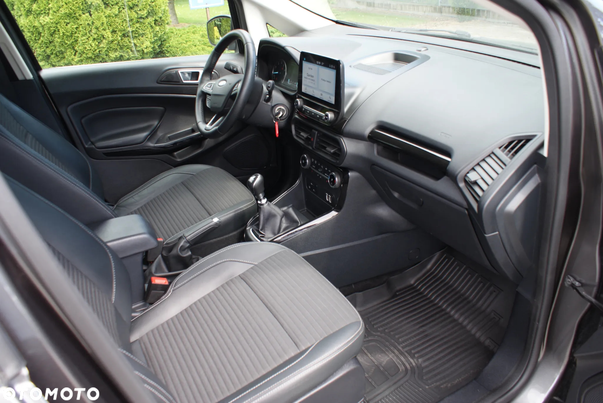 Ford EcoSport - 18