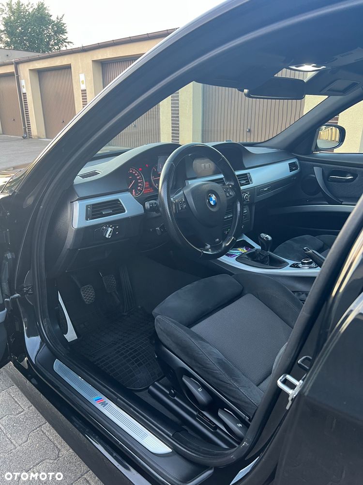 BMW Seria 3 320d - 13
