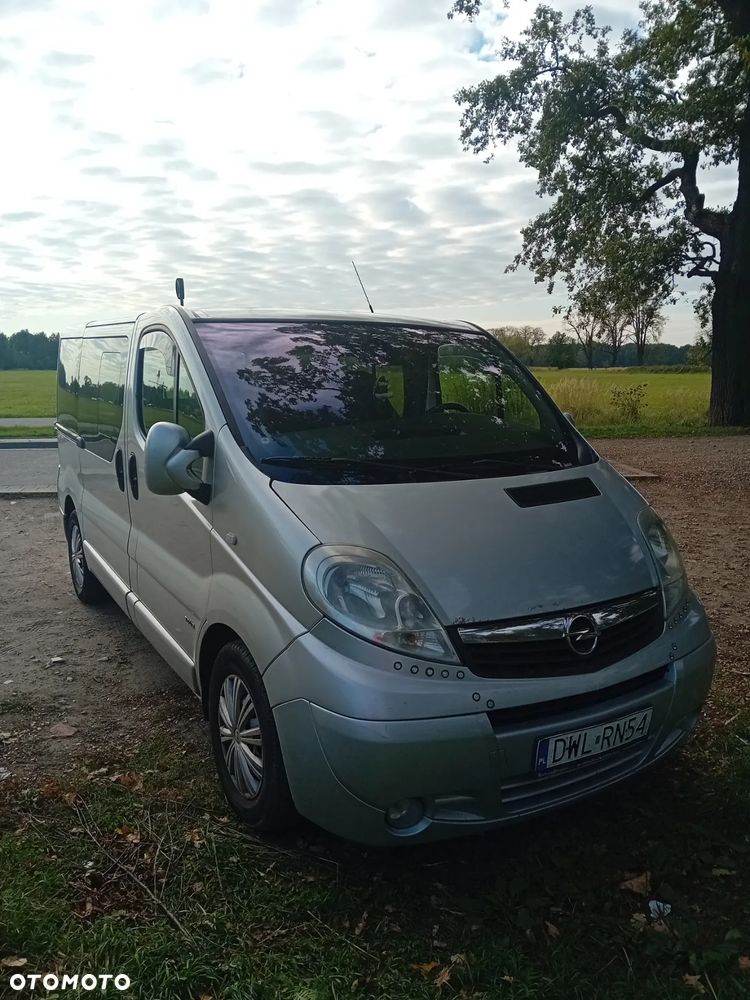 Opel Vivaro - 2