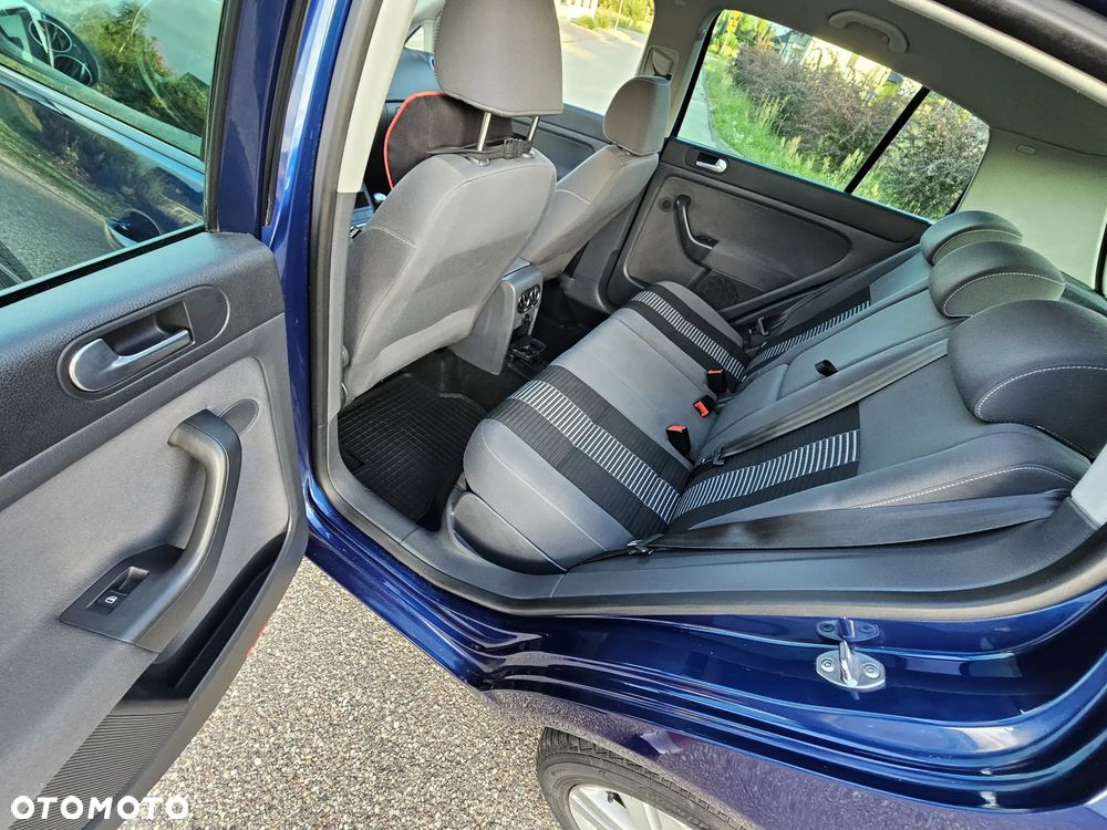 Volkswagen Golf Plus 1.9 TDI United - 13
