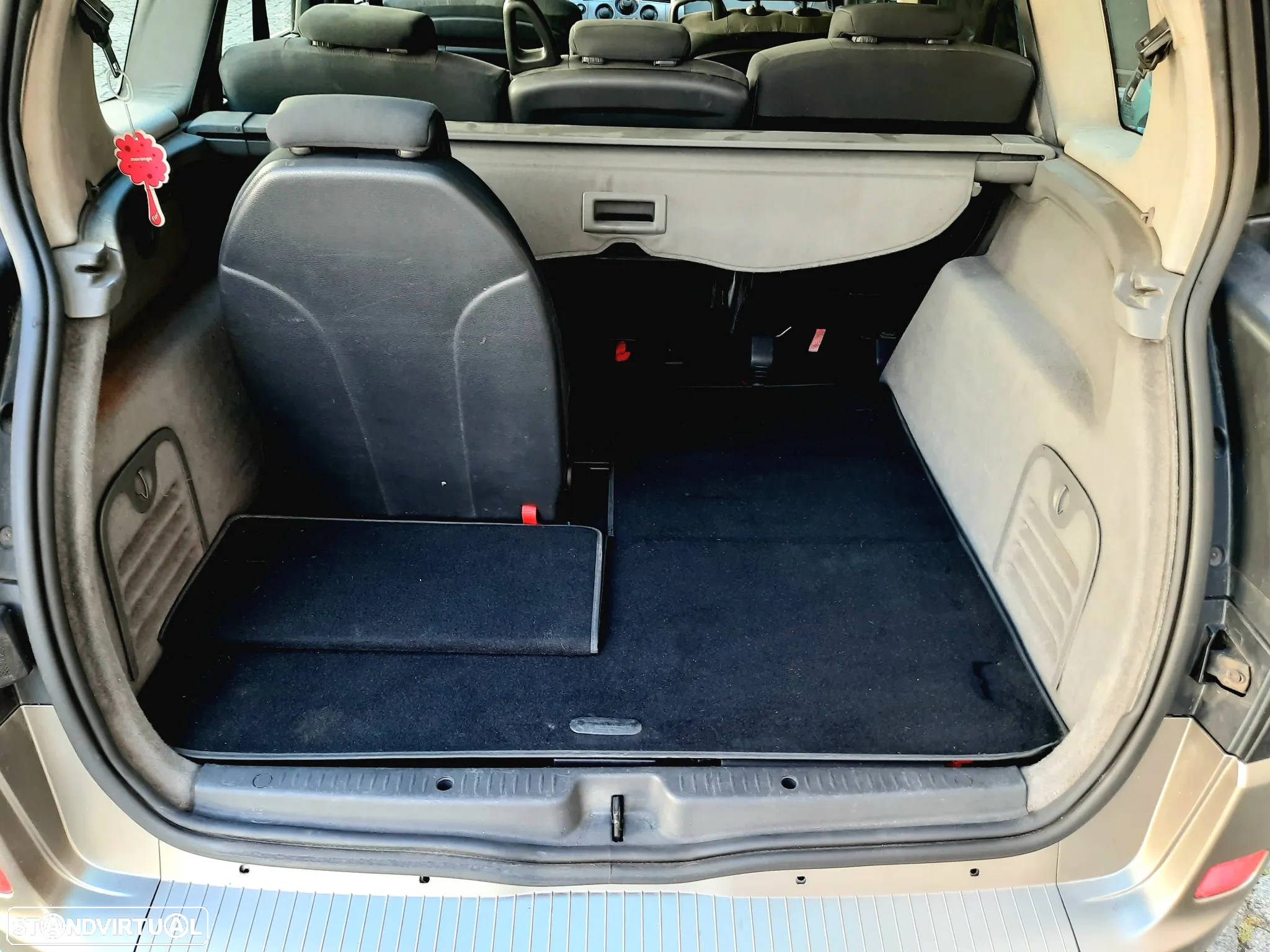 Renault Grand Scénic 1.5 dCi Dynamique - 8