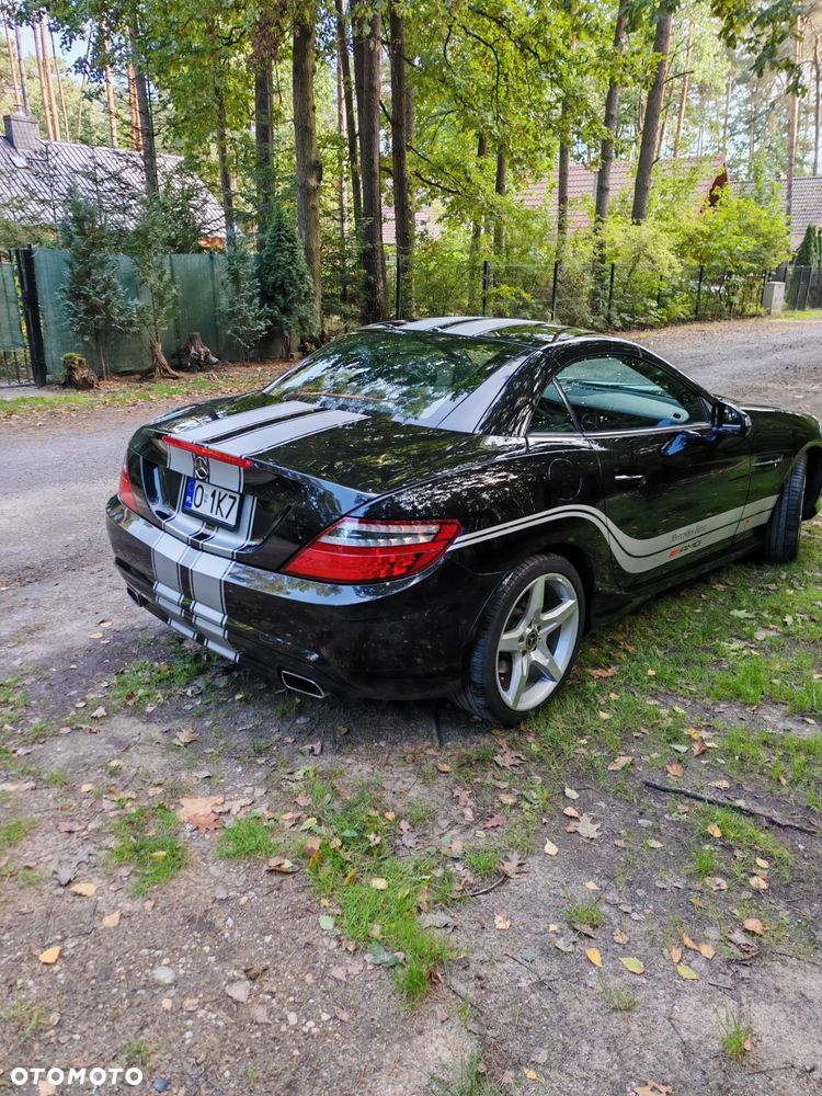 Mercedes-Benz SLK 200 (BlueEFFICIENCY) 7G-TRONIC - 10