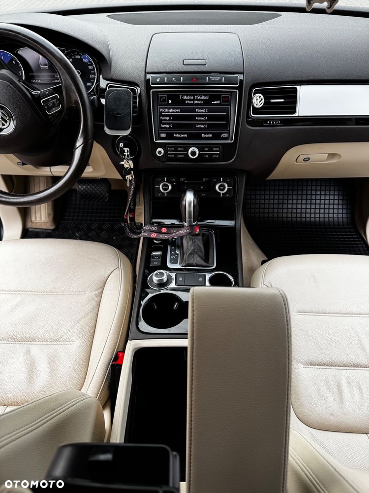 Volkswagen Touareg 3.0 V6 TDI BMT Business Line - 19