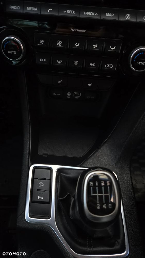 Kia Sportage 1.6 GDI L Business Line 2WD - 15