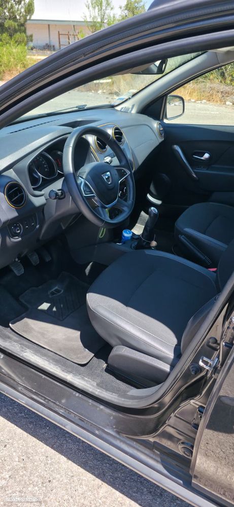 Dacia Sandero 1.5 dCi Stepway - 8