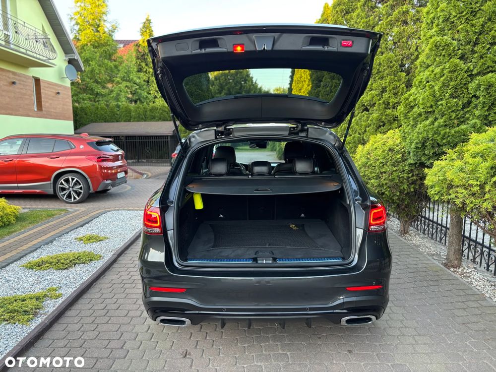 Mercedes-Benz GLC 200 4Matic 9G-TRONIC AMG Line - 18
