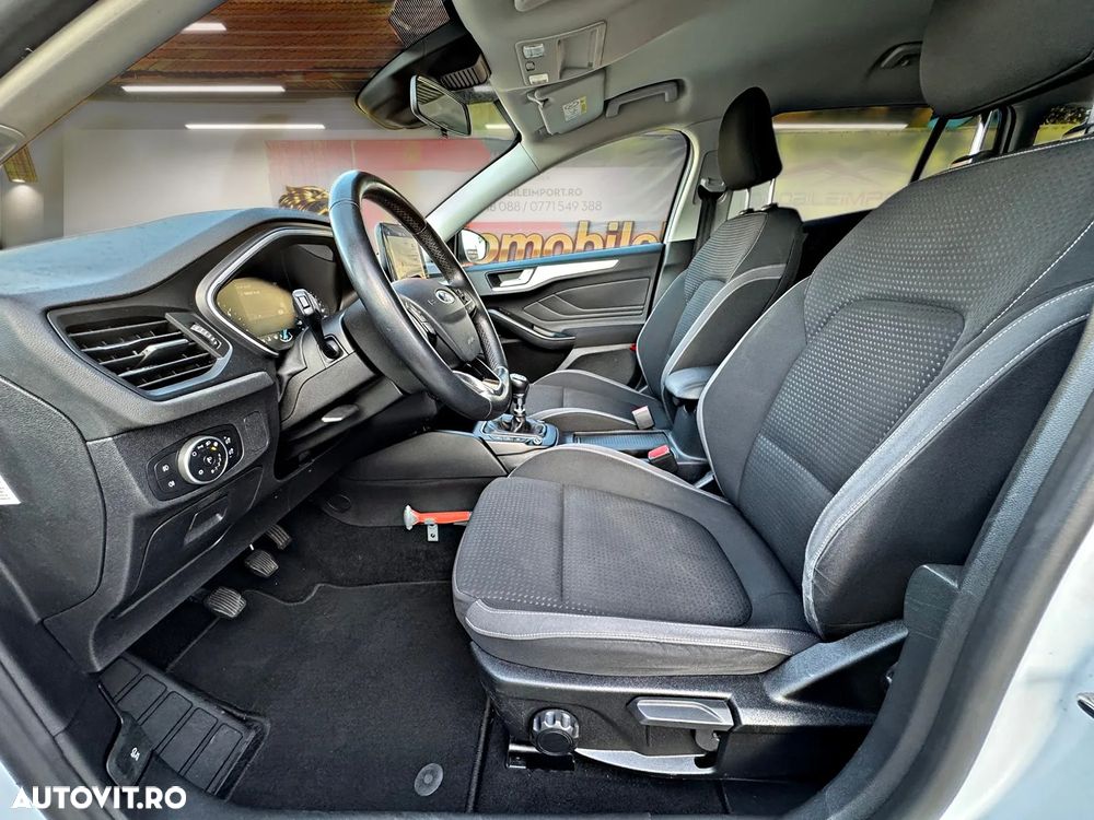 Ford Focus 1.5 EcoBlue Start-Stopp-System COOL&CONNECT DESIGN - 6