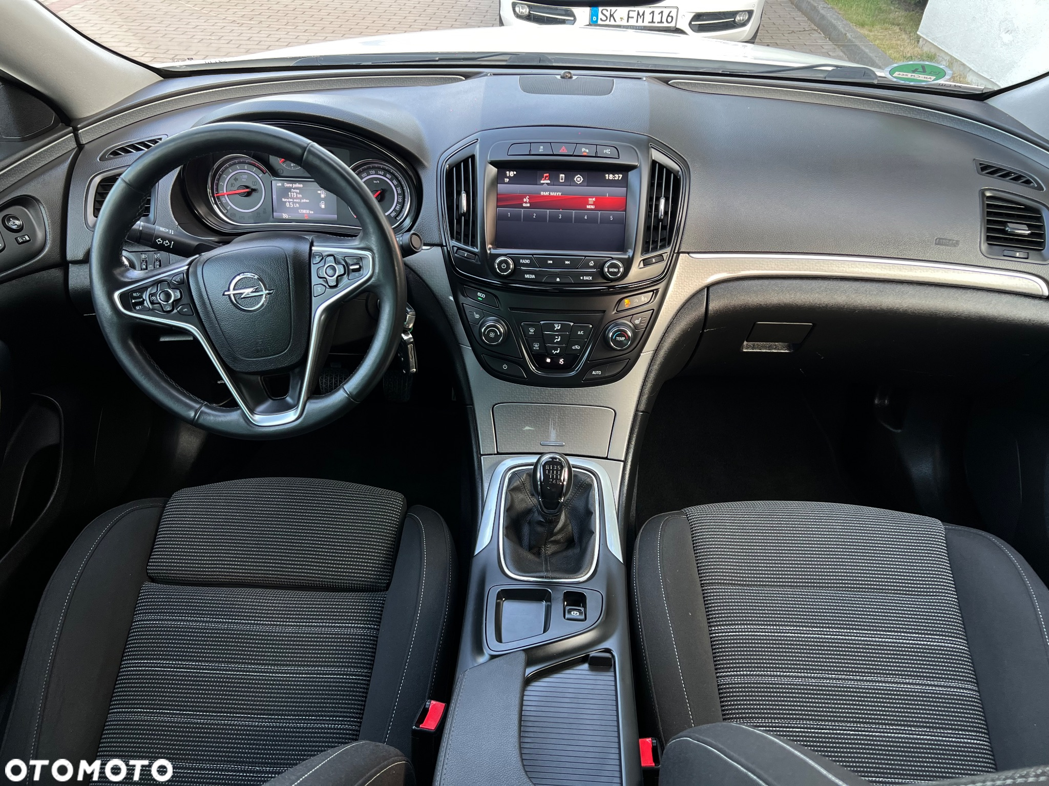 Opel Insignia 1.4 T Cosmo S&S - 30