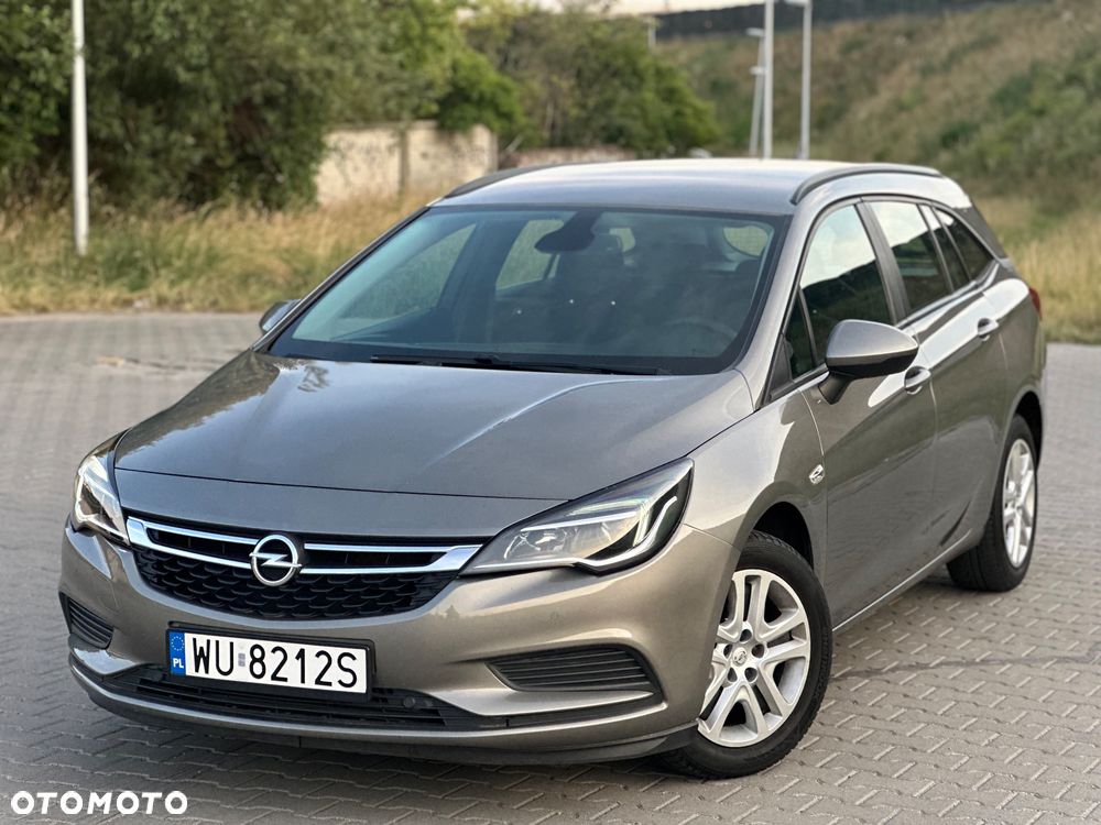 Opel Astra 1.4 T Dynamic - 1