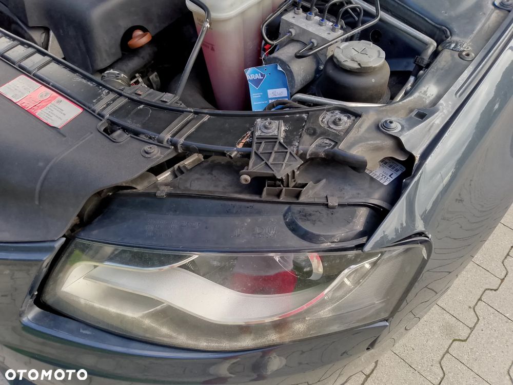 Audi A4 Limousine 2.0 TDI DPF Ambiente - 10
