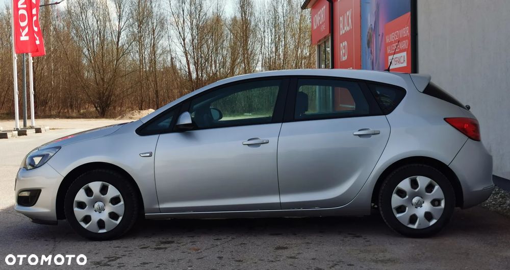 Opel Astra 1.6 Enjoy - 4