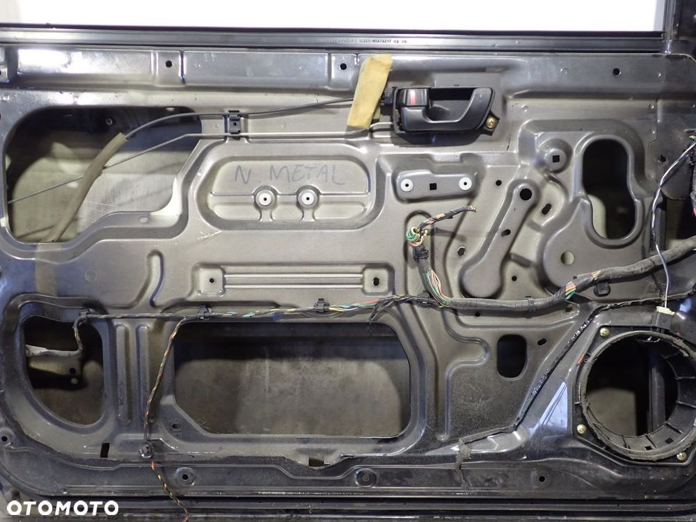 DRZWI LEWY PRZÓD MITSUBISHI PAJERO PININ - 16