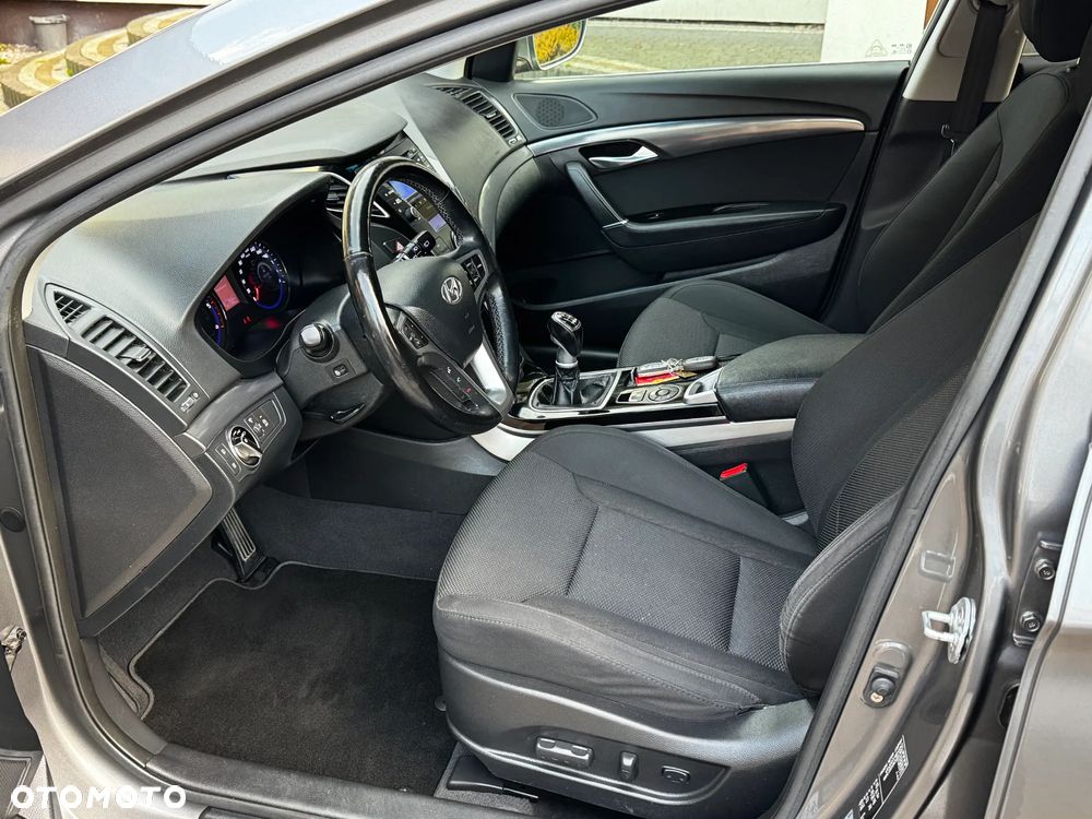 Hyundai i40 1.7 CRDi Comfort + - 7