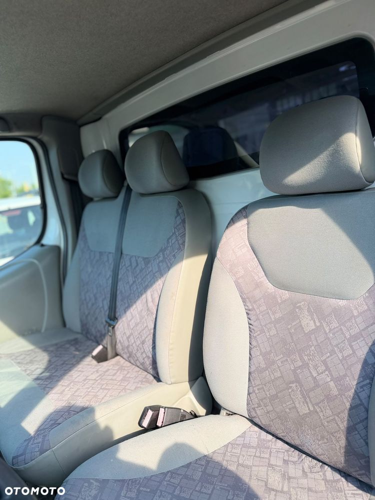Renault Trafic - 9