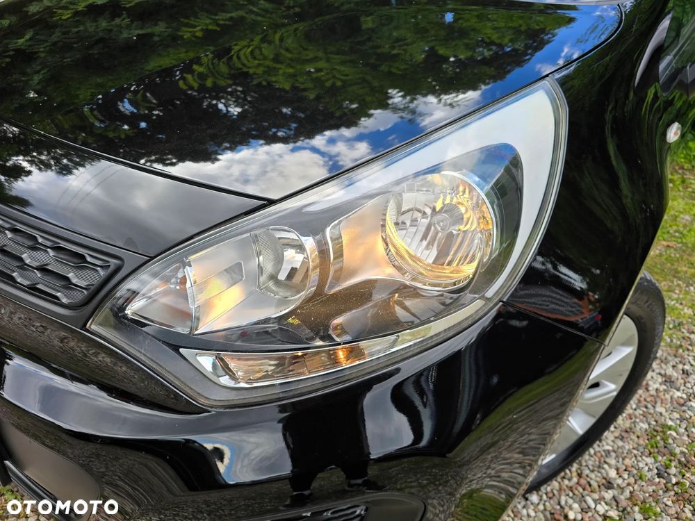 Kia Rio 1.4 Edition 7 - 12