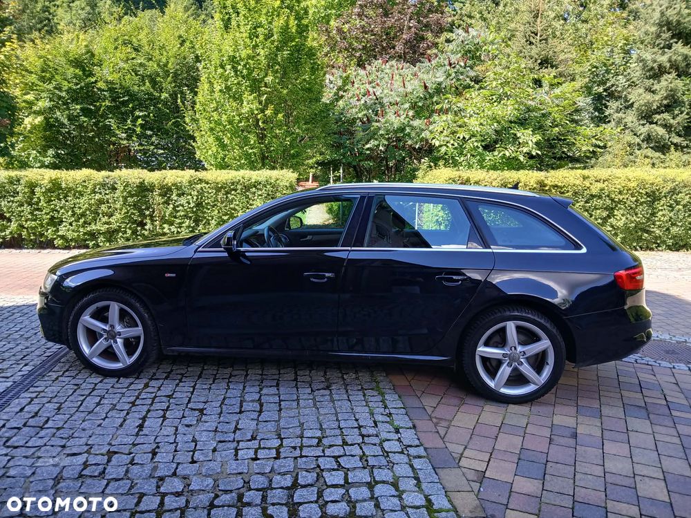 Audi A4 Avant 2.0 TDI Quattro - 11