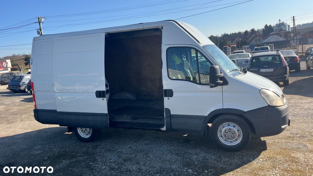Iveco 35S18 blaszak - 14