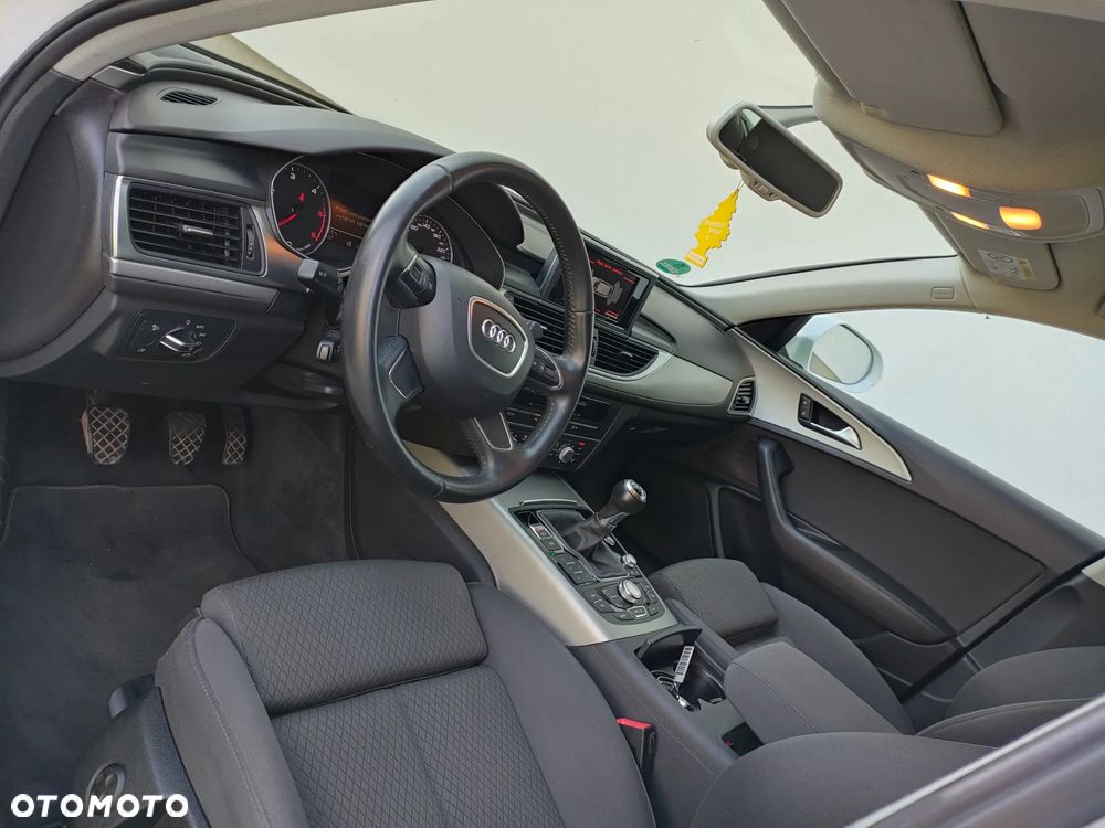 Audi A6 Avant 2.0 TDI Ultra DPF - 13