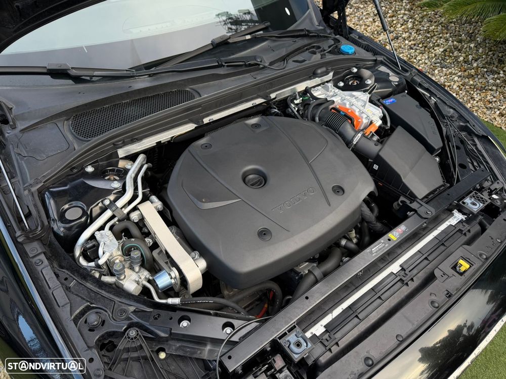 Volvo V60 2.0 T6 AWD TE Essential - 56