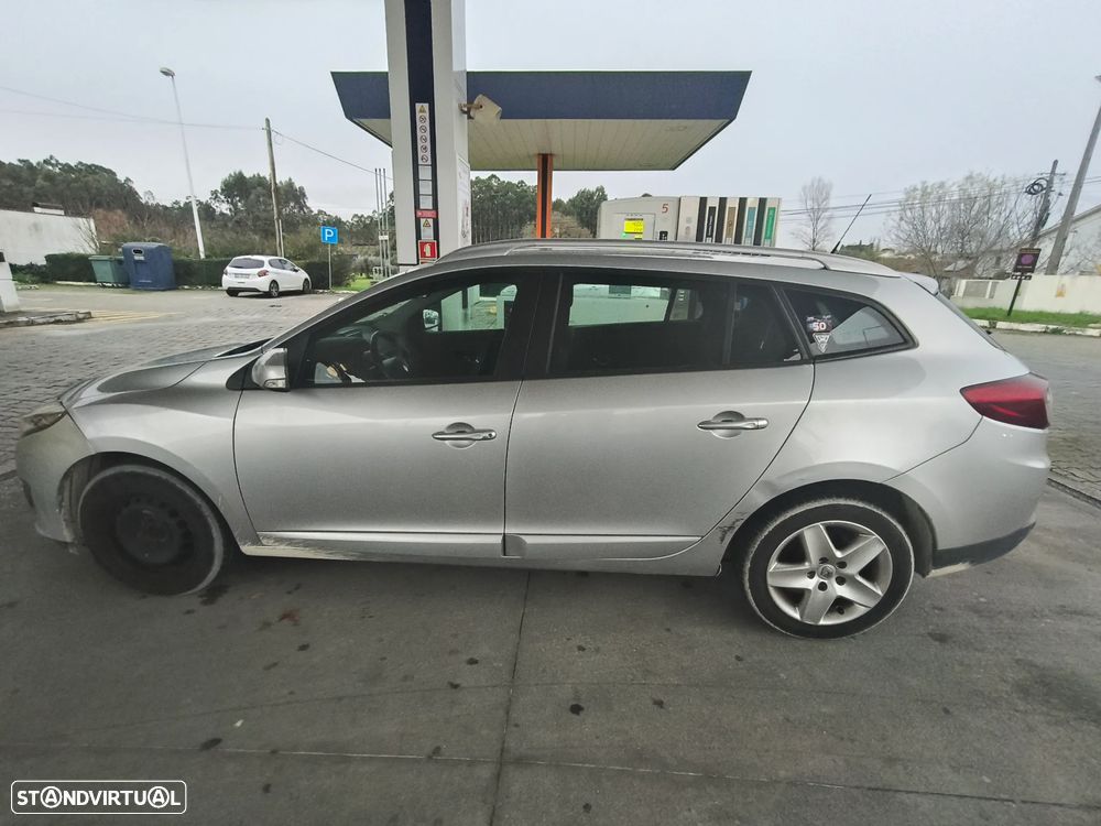 Renault Mégane Sport Tourer - 3