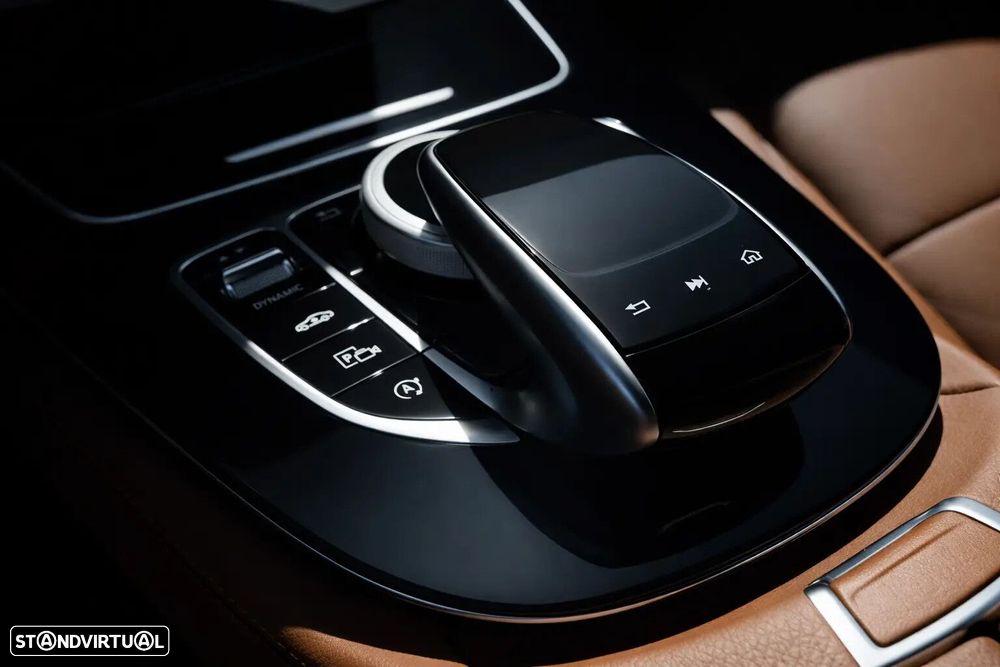 Mercedes-Benz E 350 D AMG - 25