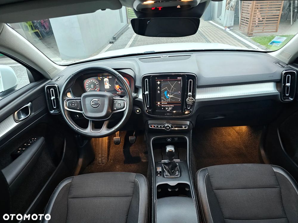Volvo XC 40 - 8