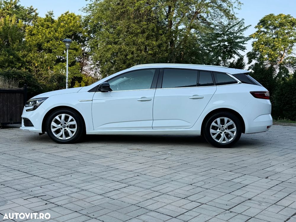 Renault Megane TCe 140 GPF EDC LIMITED - 11