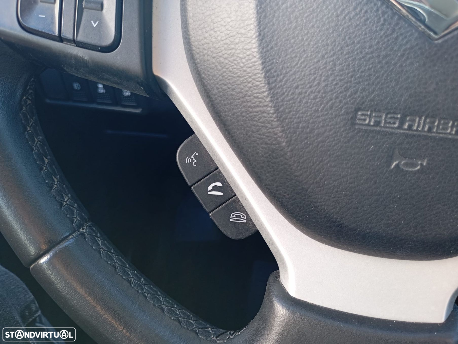 Suzuki S-Cross SX4 1.0 T GLX - 27