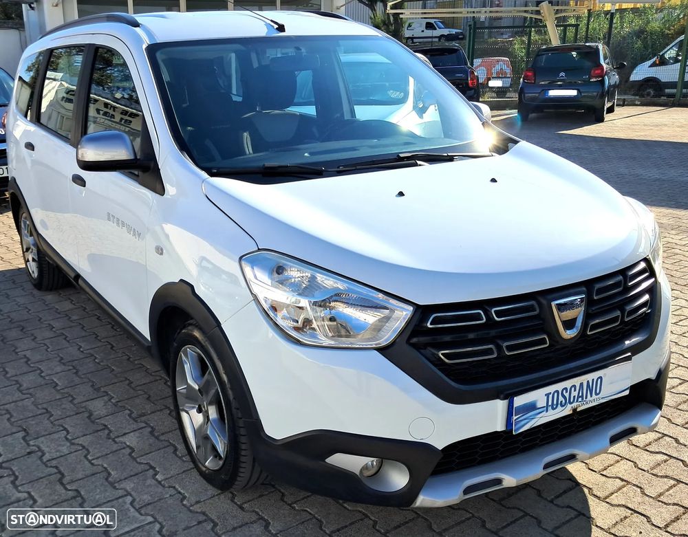 Dacia Lodgy 1.5 dCi Stepway 7L - 4