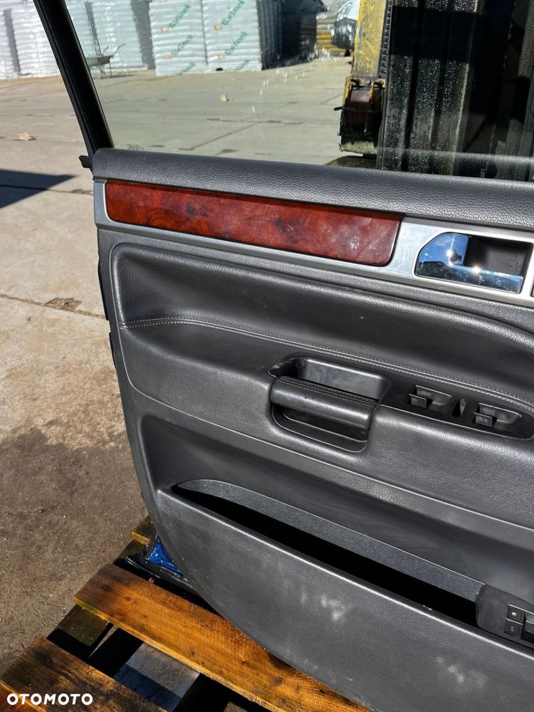 dzrzwi lewy przód vw touareg I 7L lakier LD5Q - 13
