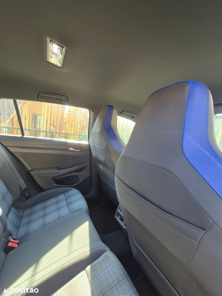 Volkswagen Golf GTE - 15