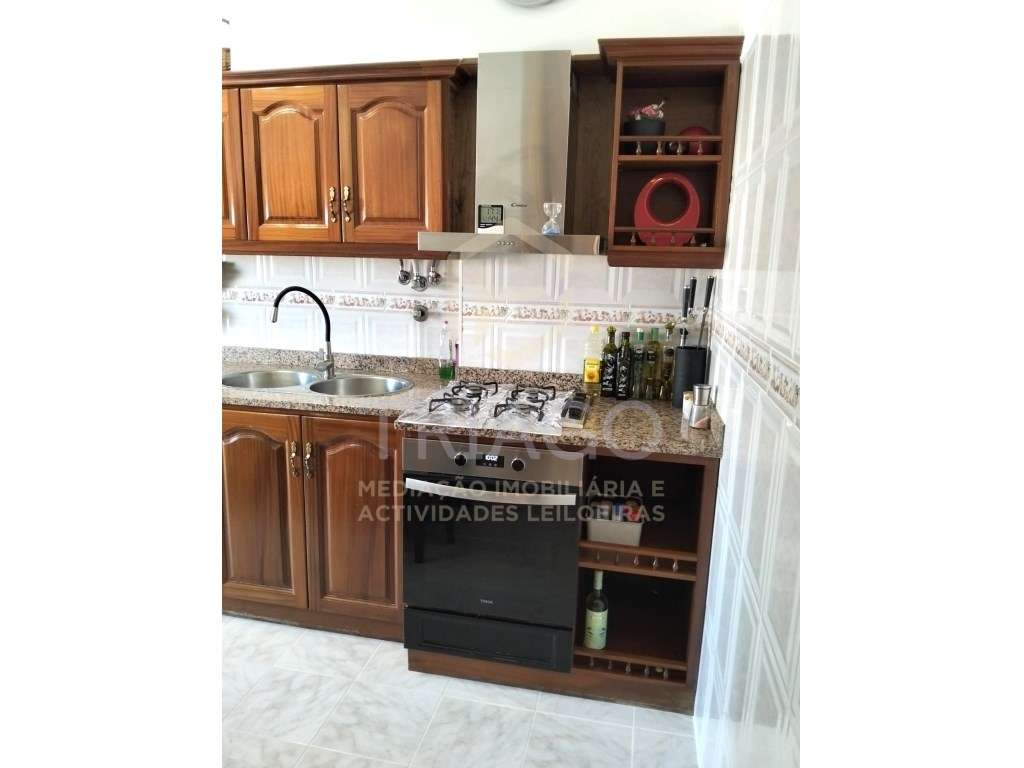 Apartamento T3 com Varanda e 2 Marquises com Excelente área - Exclu... - Grande imagem: 3/25