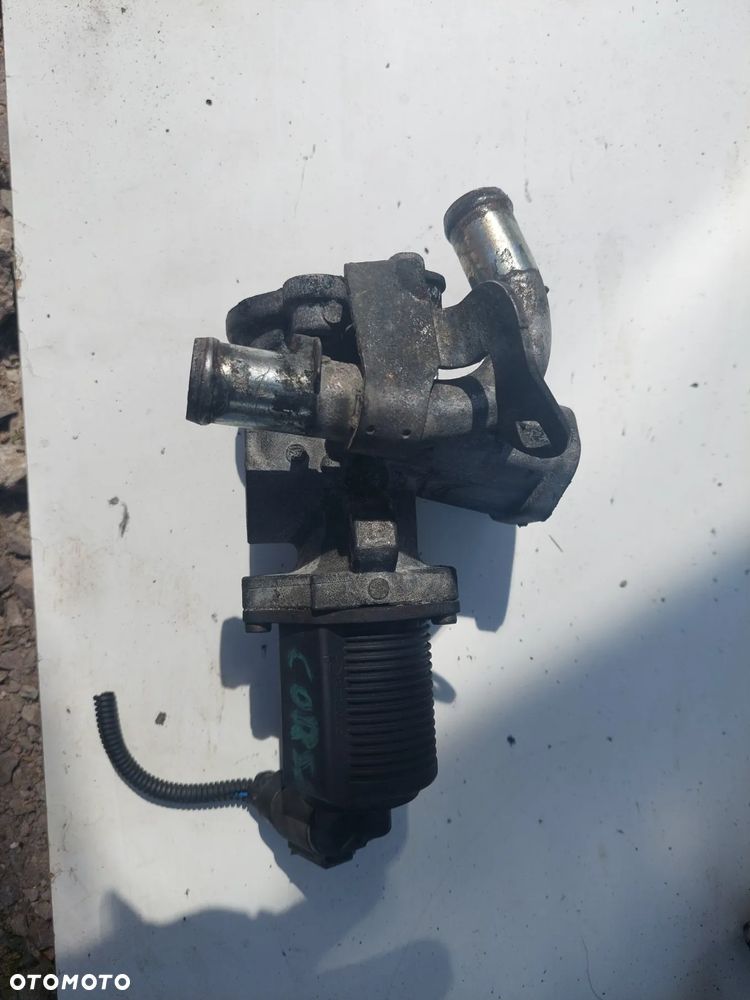 Zawór EGR OPEL CORSA C COMBO 1.3 CDTI 55184651 - 1