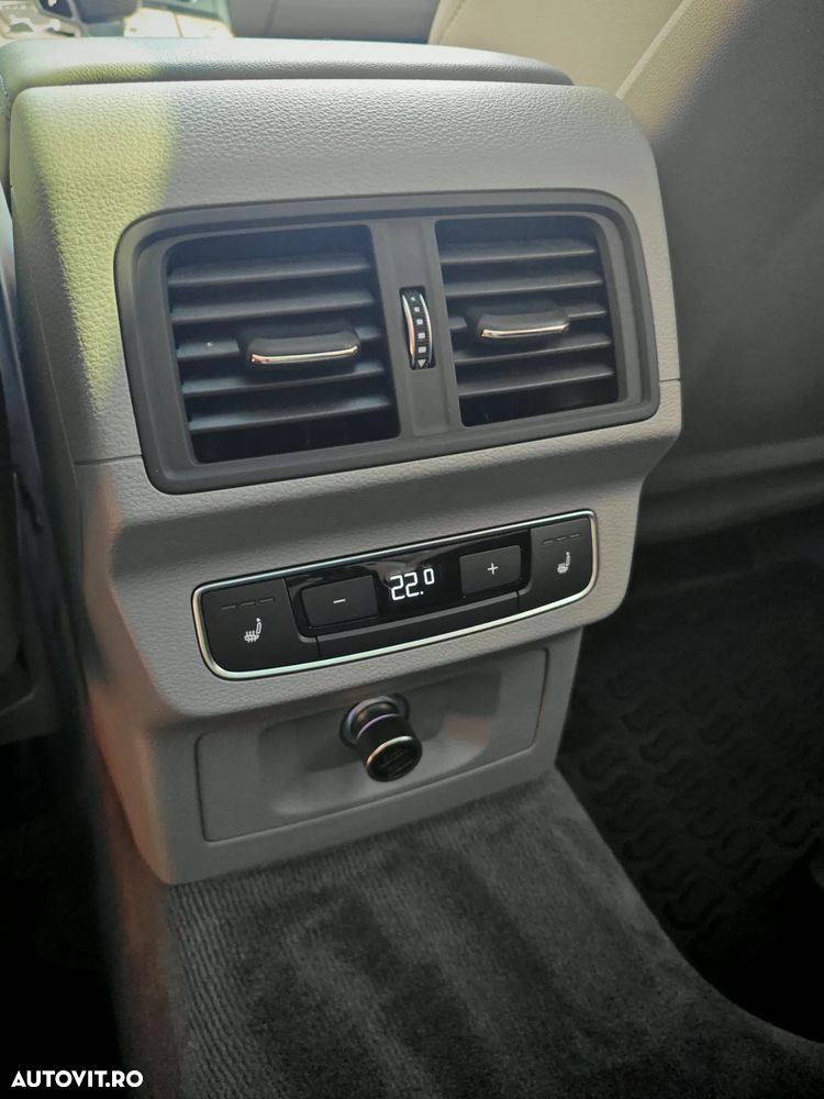 Audi Q5 55 TFSI e quattro S tronic - 13