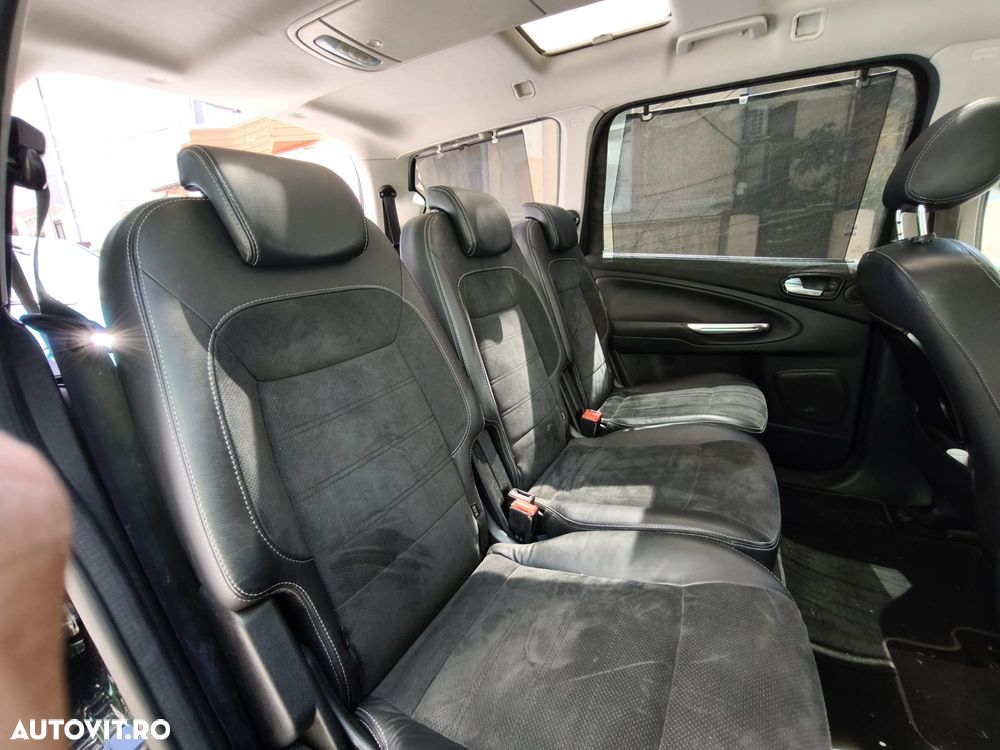 Ford Galaxy - 33