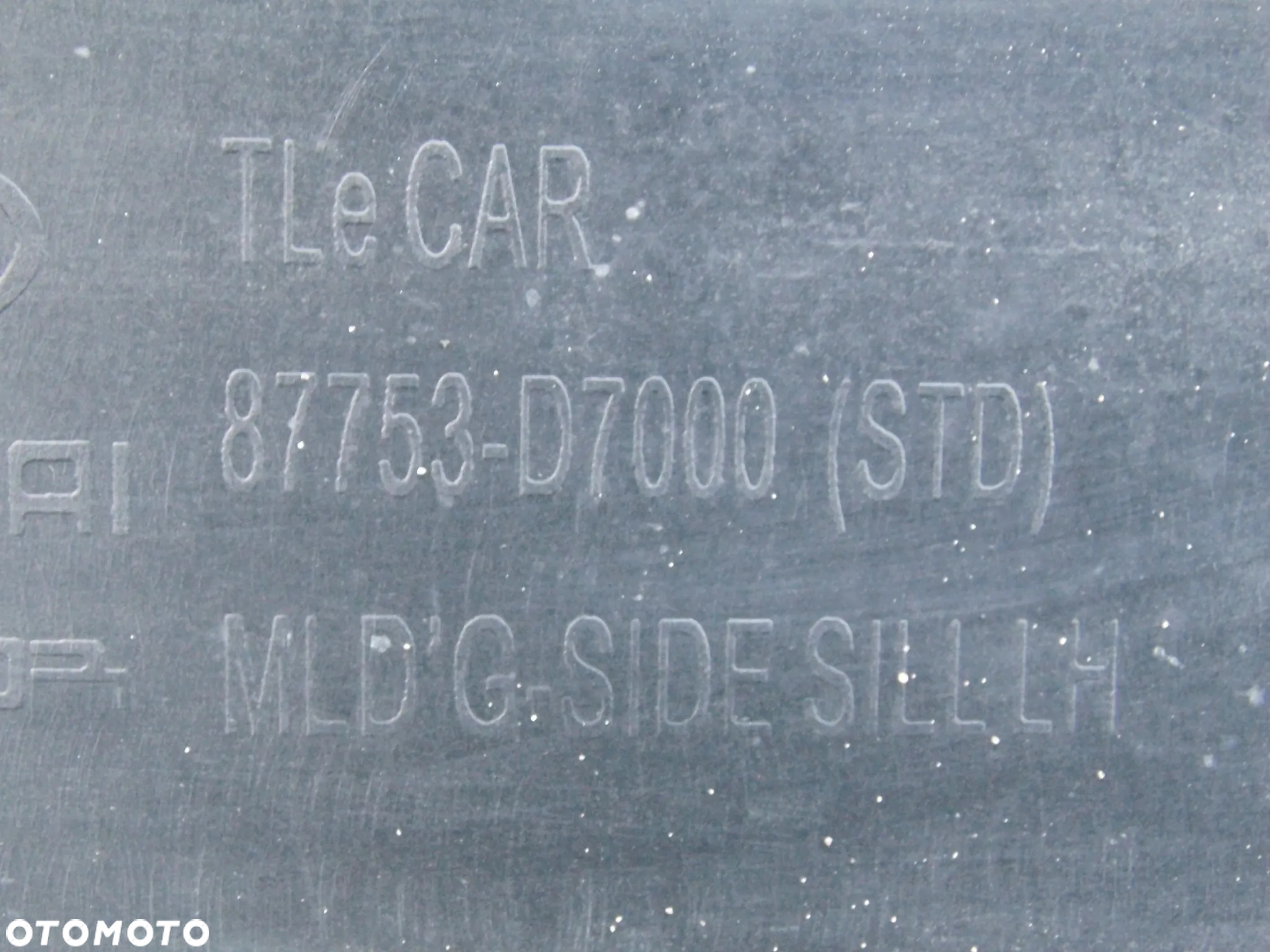 OSŁONA LISTWA PROGOWA NAKŁADKA PROGU ZEWNĘTRZNA 87753-D7000 HYUNDAI TUCSON III LEWA ORYGINAŁ - 10