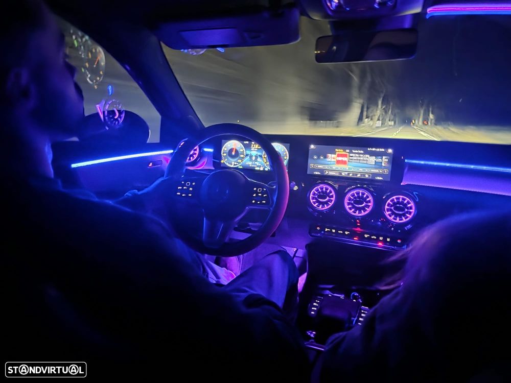 Mercedes-Benz A 250 Limousine - 3