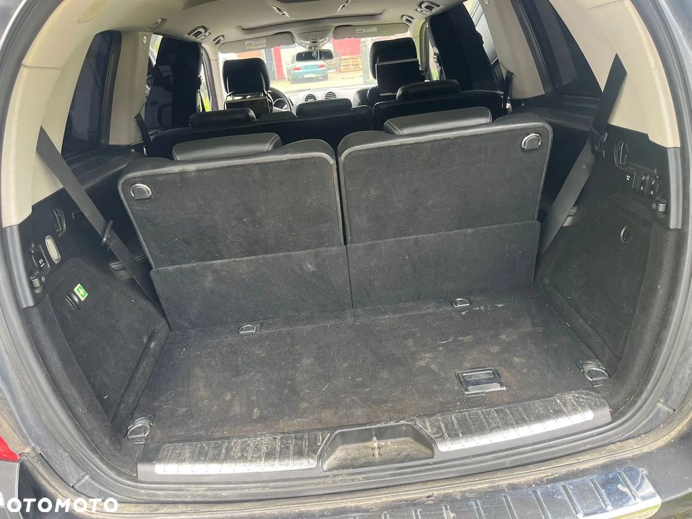 Mercedes-Benz GL 500 4Matic 7G-TRONIC - 13