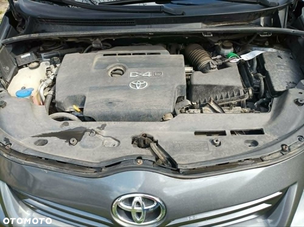 Toyota Verso 2.0 D-4D - 9