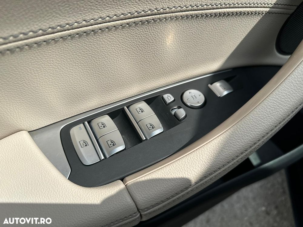 BMW X4 M M40d AT MHEV - 9