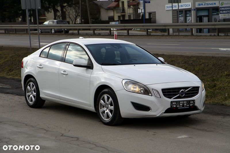 Volvo S60 - 3