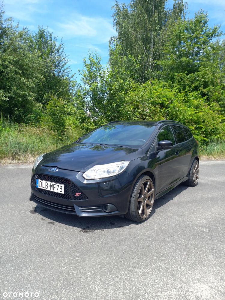 Ford Focus 2.0 EcoBoost ST-2 - 1