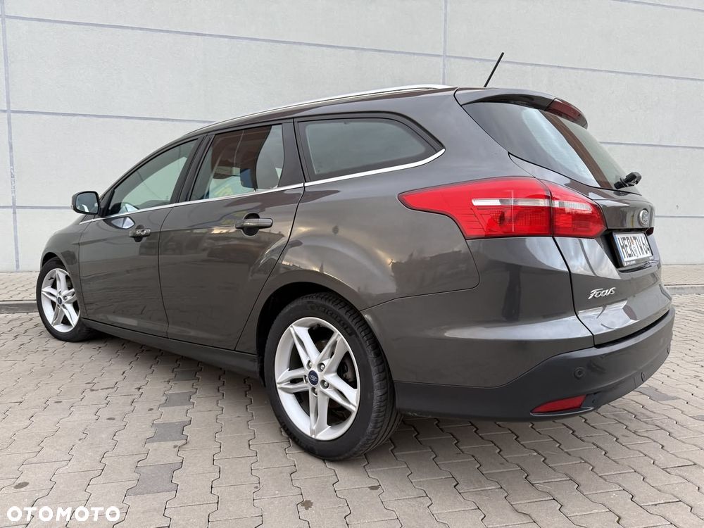 Ford Focus 2.0 TDCi Titanium ASS - 8