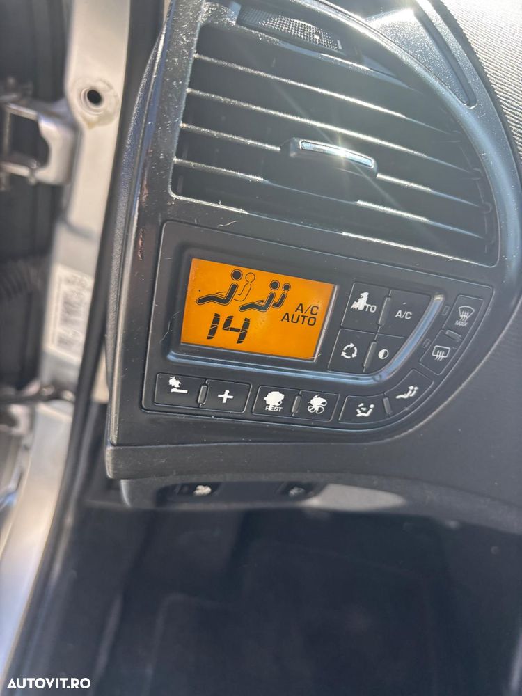 Citroën C4 Picasso 1.6 HDI X - 13
