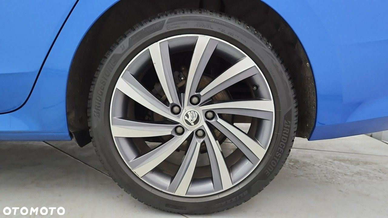 Skoda Octavia 2.0 TDI Style DSG - 26