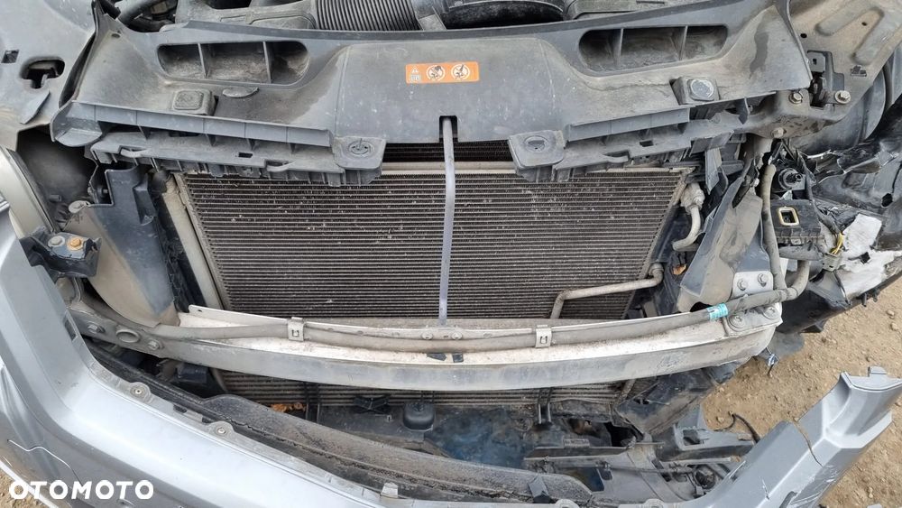 Mercedes-Benz GLK 220 CDI DPF BlueEFFICIENCY 7G-TRONIC SPORT EDITION - 27