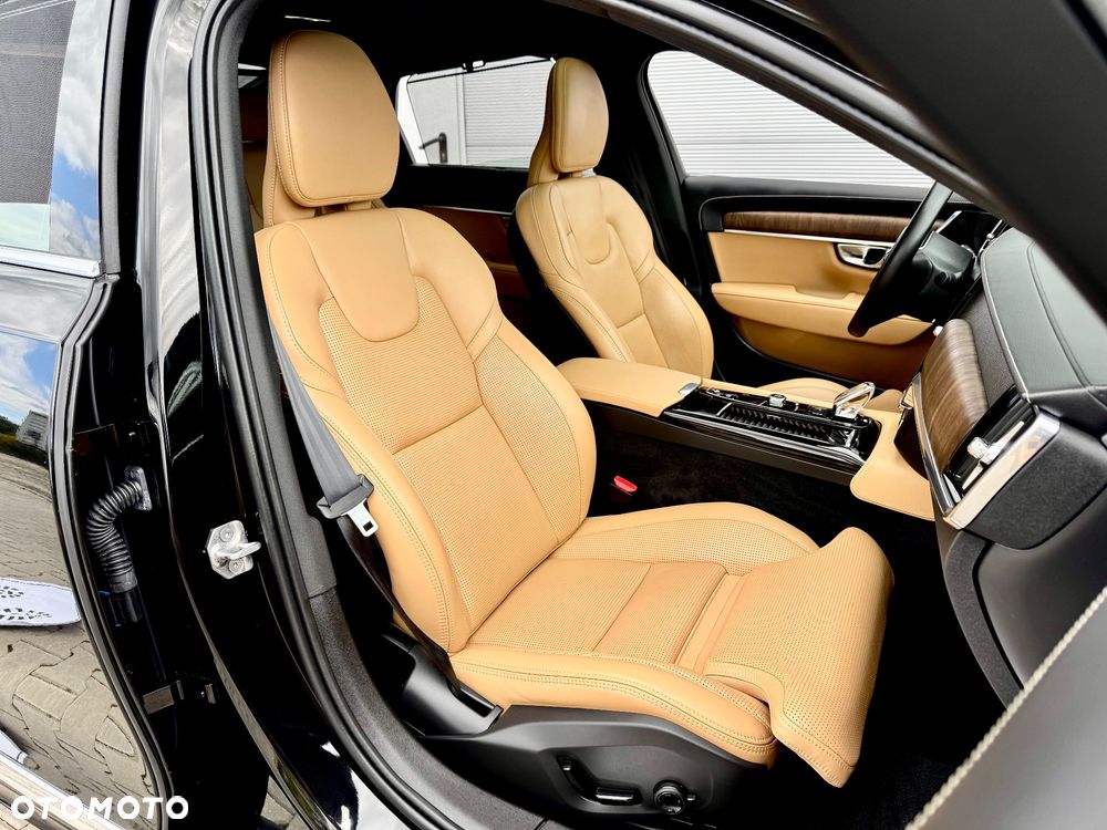 Volvo S90 T8 Twin Engine AWD Geartronic Inscription - 29