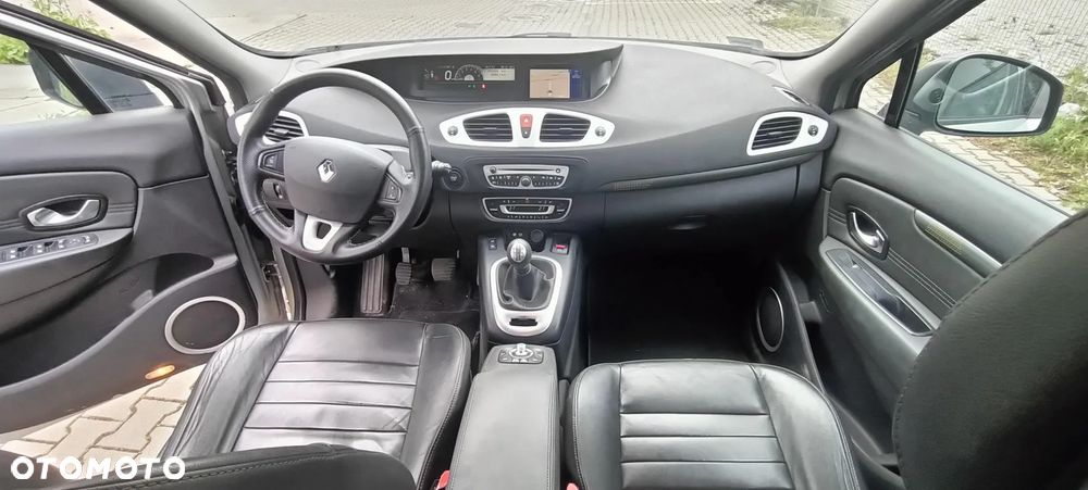 Renault Scenic TCe 130 Luxe - 3