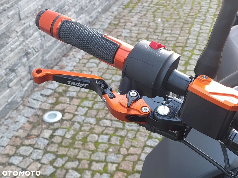KTM Duke - 19
